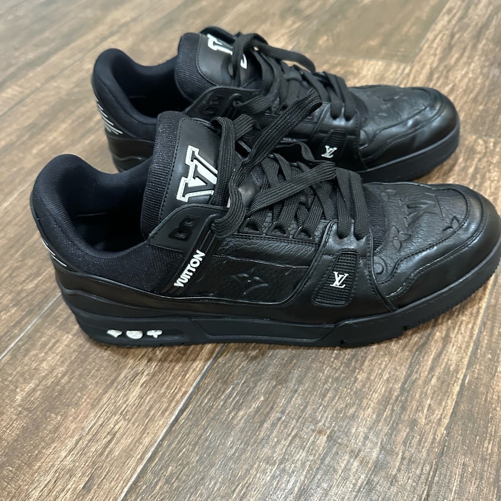Louis Vuitton Black Leather Sneakers